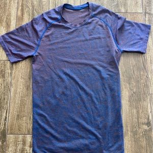 Lululemon Men’s Vent Tech Sz. Xs